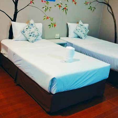 Color Ville Hotel Sha Certified Sakon Nakhon Dış mekan fotoğraf