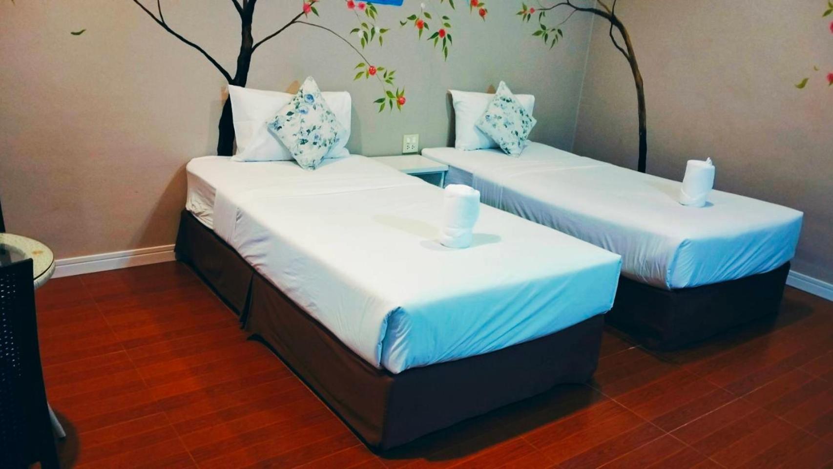 Color Ville Hotel Sha Certified Sakon Nakhon Dış mekan fotoğraf