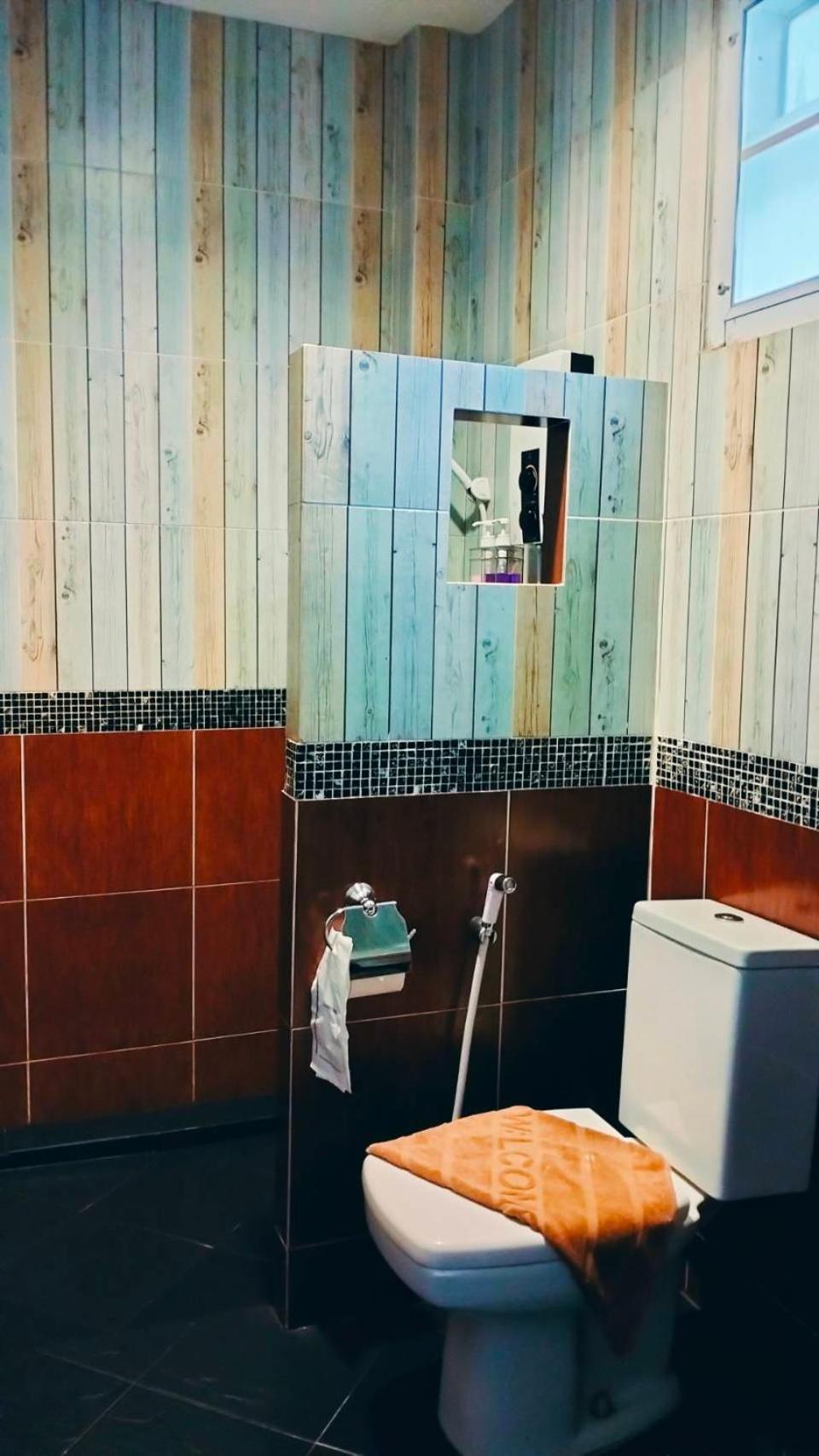 Color Ville Hotel Sha Certified Sakon Nakhon Dış mekan fotoğraf
