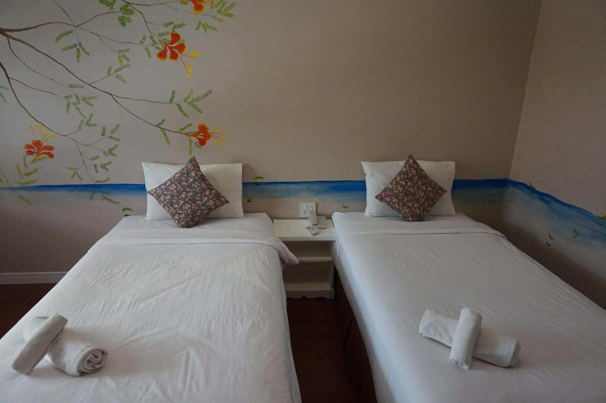 Color Ville Hotel Sha Certified Sakon Nakhon Dış mekan fotoğraf